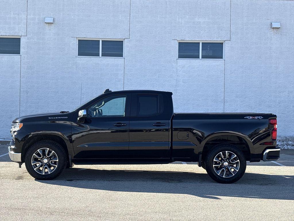 used 2023 Chevrolet Silverado 1500 car, priced at $32,205