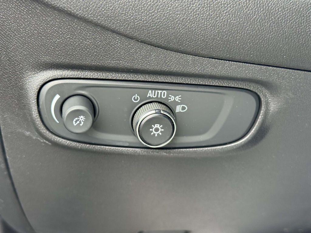 used 2024 Chevrolet Equinox car, priced at $21,989