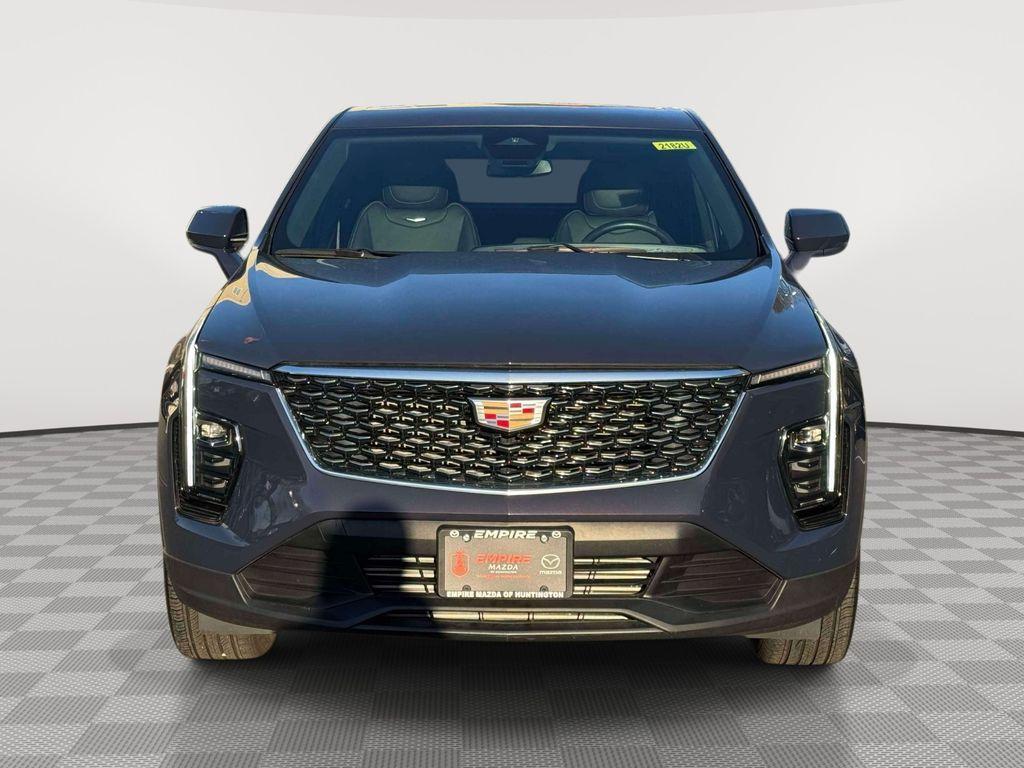 used 2024 Cadillac XT4 car, priced at $33,400