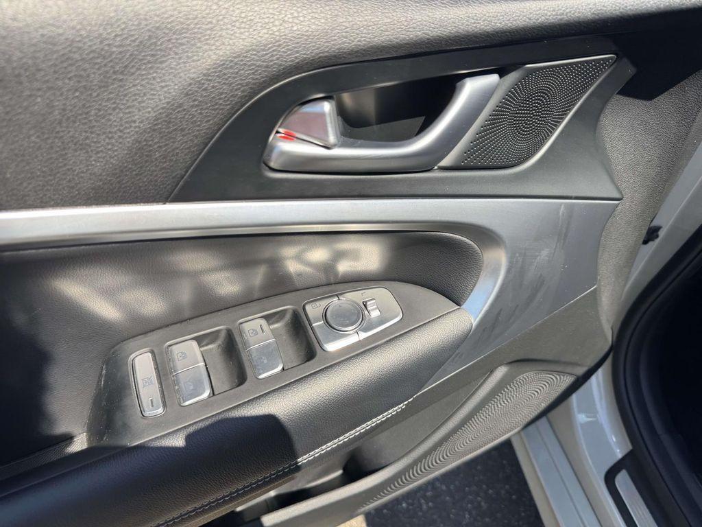 used 2025 Genesis G70 car, priced at $29,995