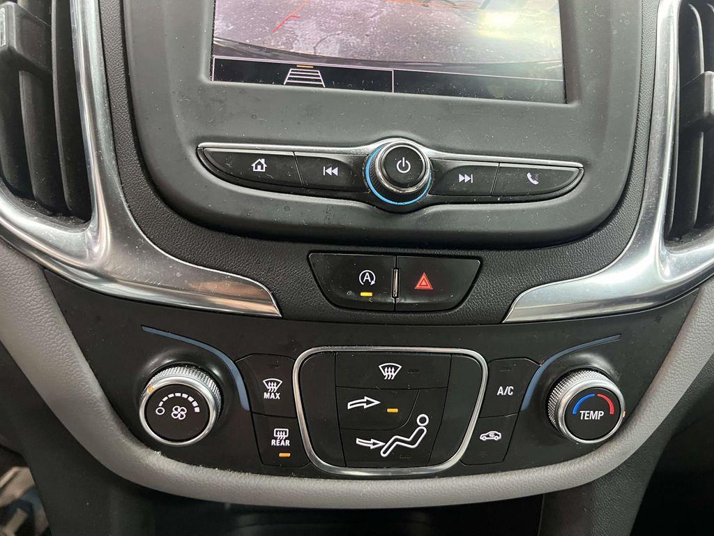 used 2022 Chevrolet Equinox car, priced at $16,900