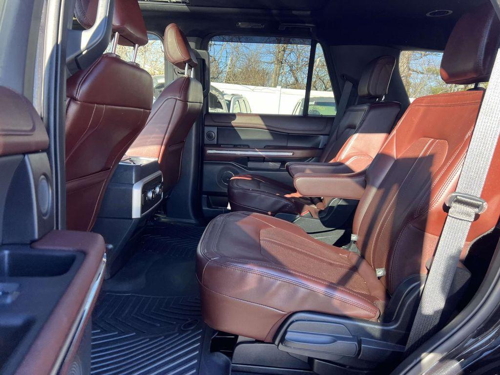 used 2022 Ford Expedition car, priced at $49,895