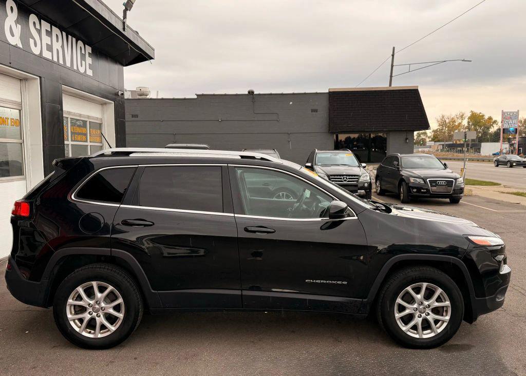 used 2014 Jeep Cherokee car, priced at $8,499