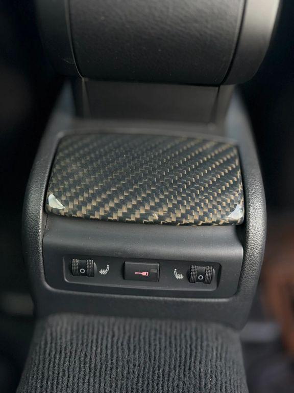 Audi RS4 view 37