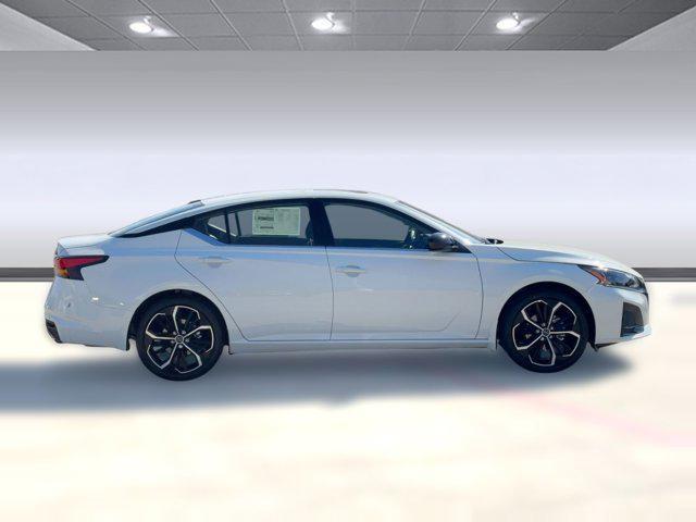 new 2025 Nissan Altima car, priced at $30,348
