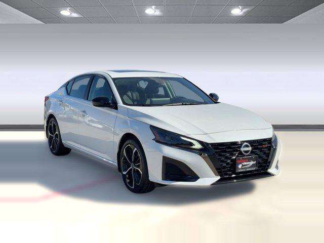 new 2025 Nissan Altima car, priced at $30,348