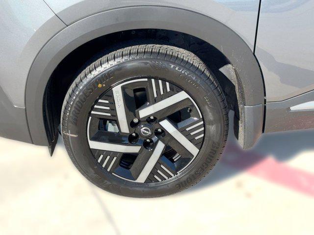 new 2026 Nissan Kicks car, priced at $25,322