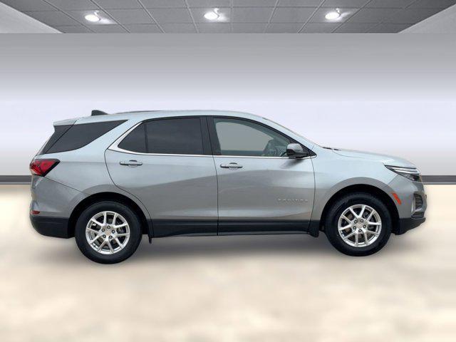 used 2023 Chevrolet Equinox car, priced at $17,596