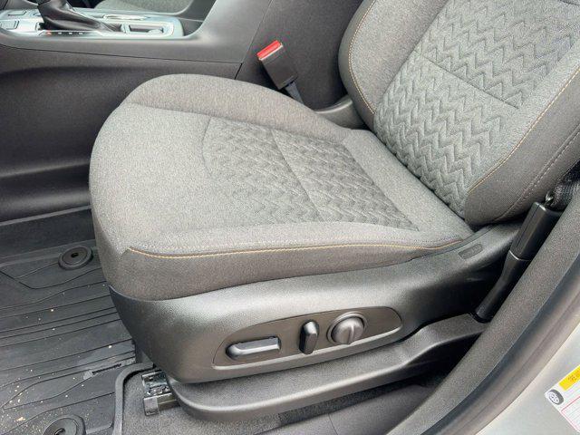 used 2023 Chevrolet Equinox car, priced at $17,596