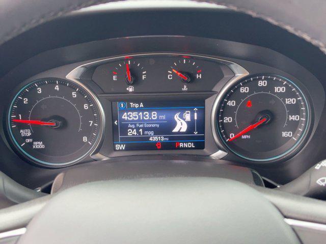 used 2023 Chevrolet Equinox car, priced at $17,596