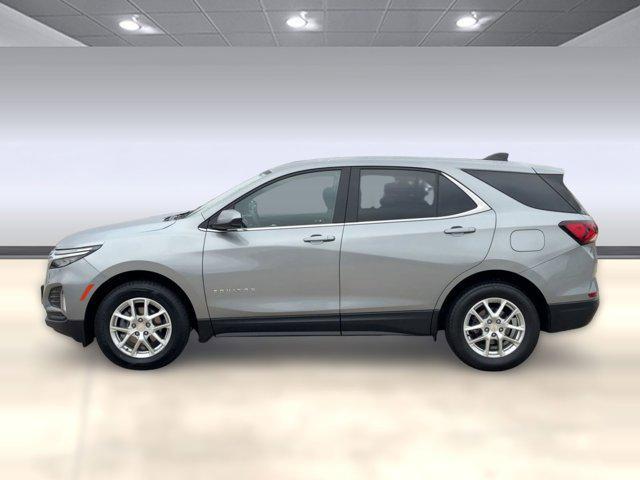 used 2023 Chevrolet Equinox car, priced at $17,596