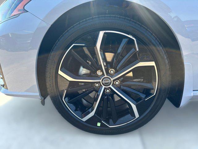 new 2025 Nissan Altima car, priced at $26,992