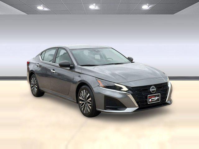 used 2024 Nissan Altima car, priced at $17,499