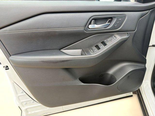 used 2025 Nissan Rogue car, priced at $30,924