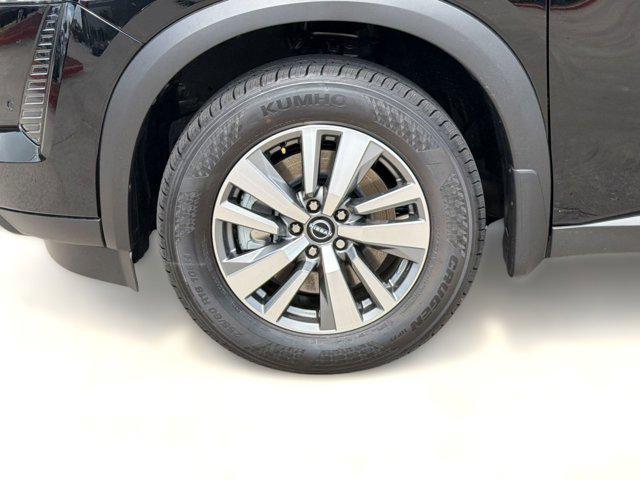 new 2026 Nissan Pathfinder car, priced at $39,966