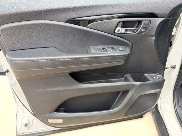 used 2016 Honda Pilot car, priced at $19,724