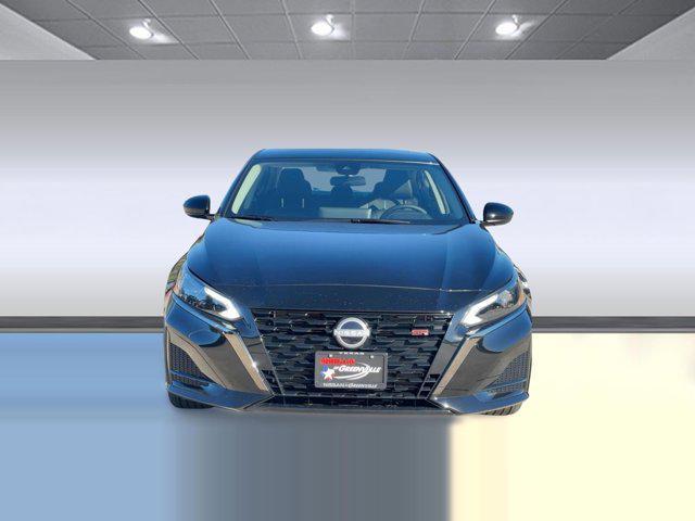 new 2025 Nissan Altima car, priced at $29,668
