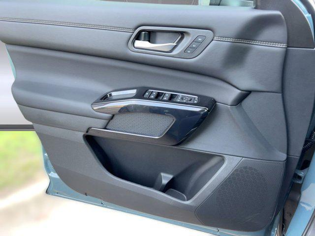 new 2026 Nissan Pathfinder car, priced at $47,291