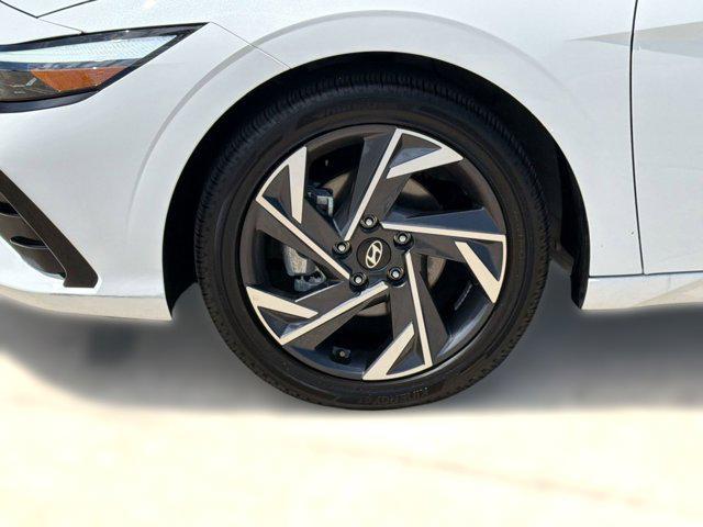 used 2025 Hyundai Elantra car, priced at $20,521