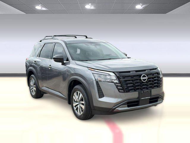 new 2026 Nissan Pathfinder car, priced at $39,046