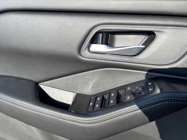 new 2026 Nissan Rogue car, priced at $26,572