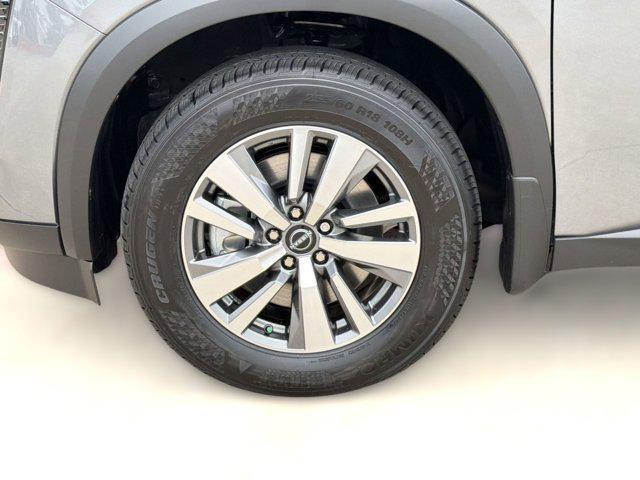 new 2026 Nissan Pathfinder car, priced at $39,066