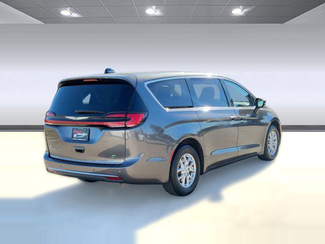 used 2023 Chrysler Pacifica car, priced at $20,998