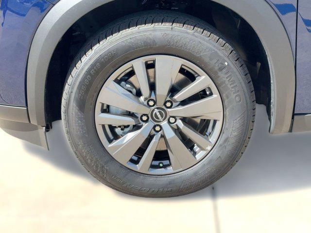 new 2026 Nissan Pathfinder car, priced at $38,821