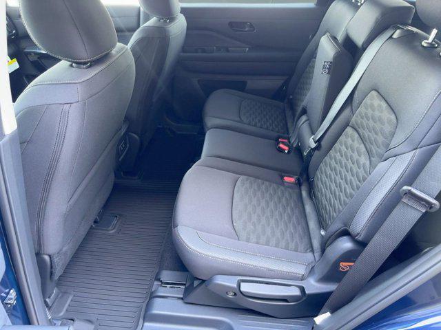 new 2026 Nissan Pathfinder car, priced at $38,821