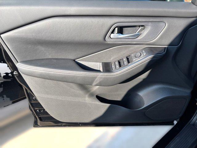 new 2026 Nissan Rogue car, priced at $26,572