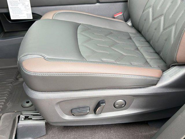 new 2026 Nissan Pathfinder car, priced at $45,756