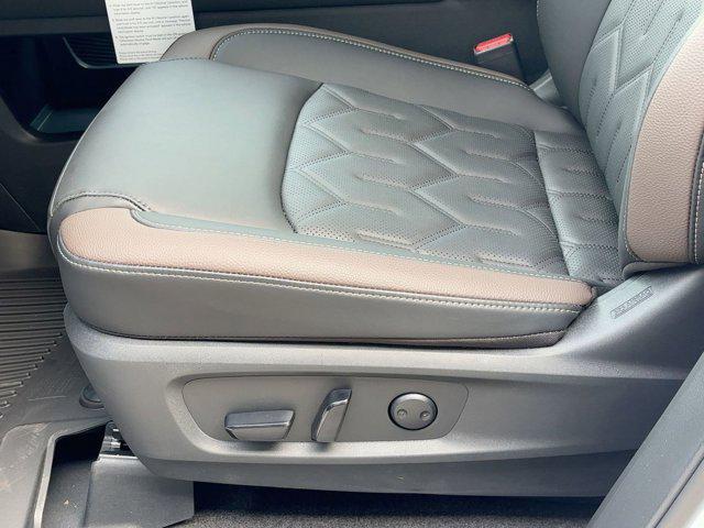 new 2026 Nissan Pathfinder car, priced at $48,691