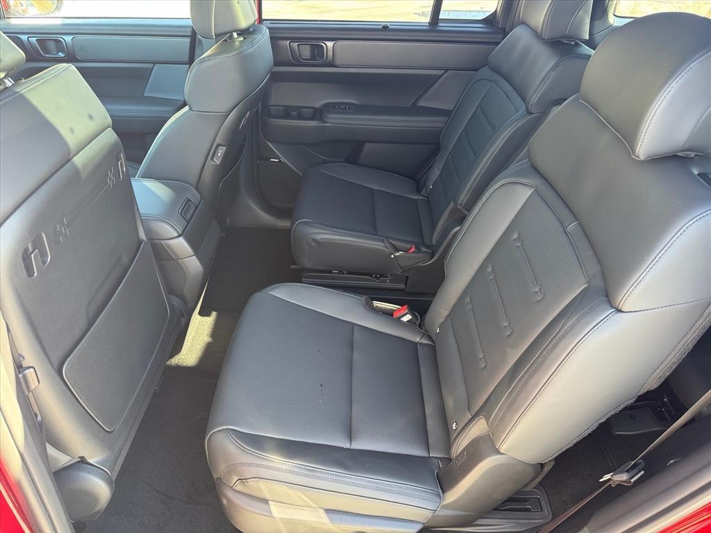 new 2026 Hyundai SANTA FE HEV car, priced at $51,555