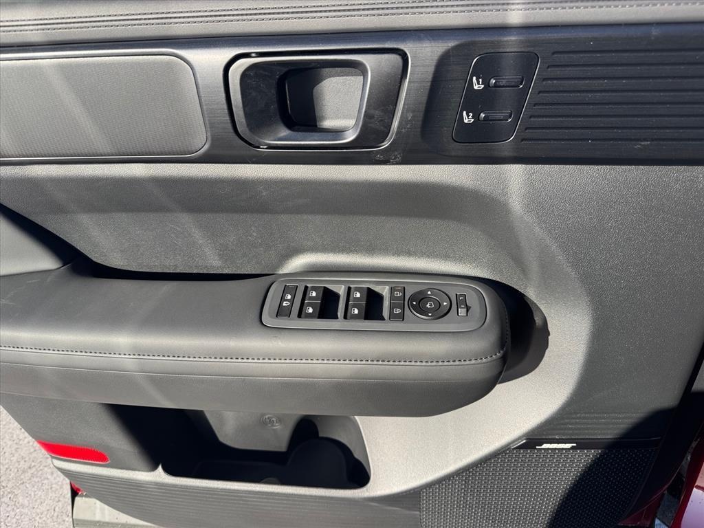 new 2026 Hyundai SANTA FE HEV car, priced at $51,555