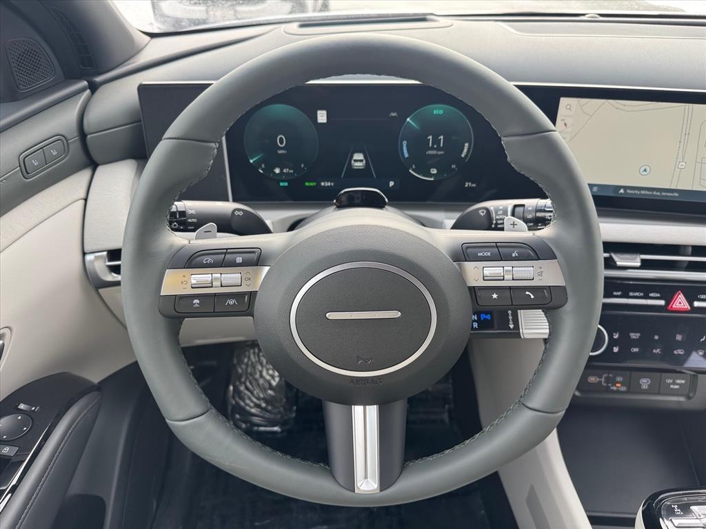 new 2026 Hyundai TUCSON Hybrid car, priced at $42,870