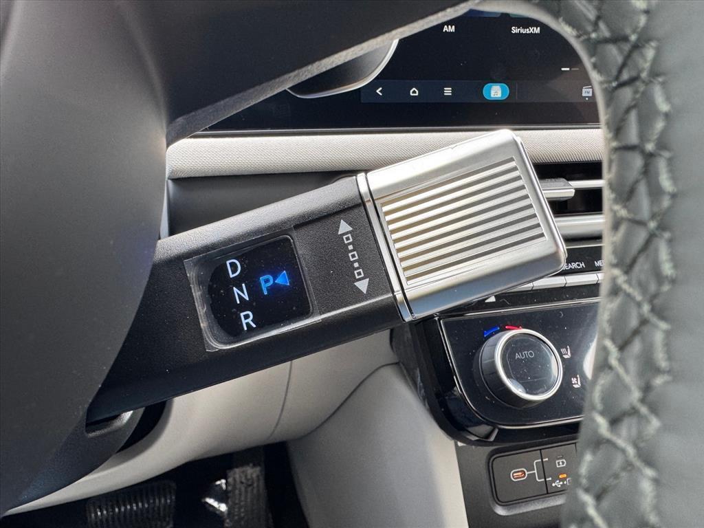 new 2026 Hyundai TUCSON Hybrid car, priced at $42,870