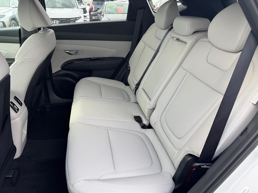 new 2026 Hyundai TUCSON Hybrid car, priced at $42,870