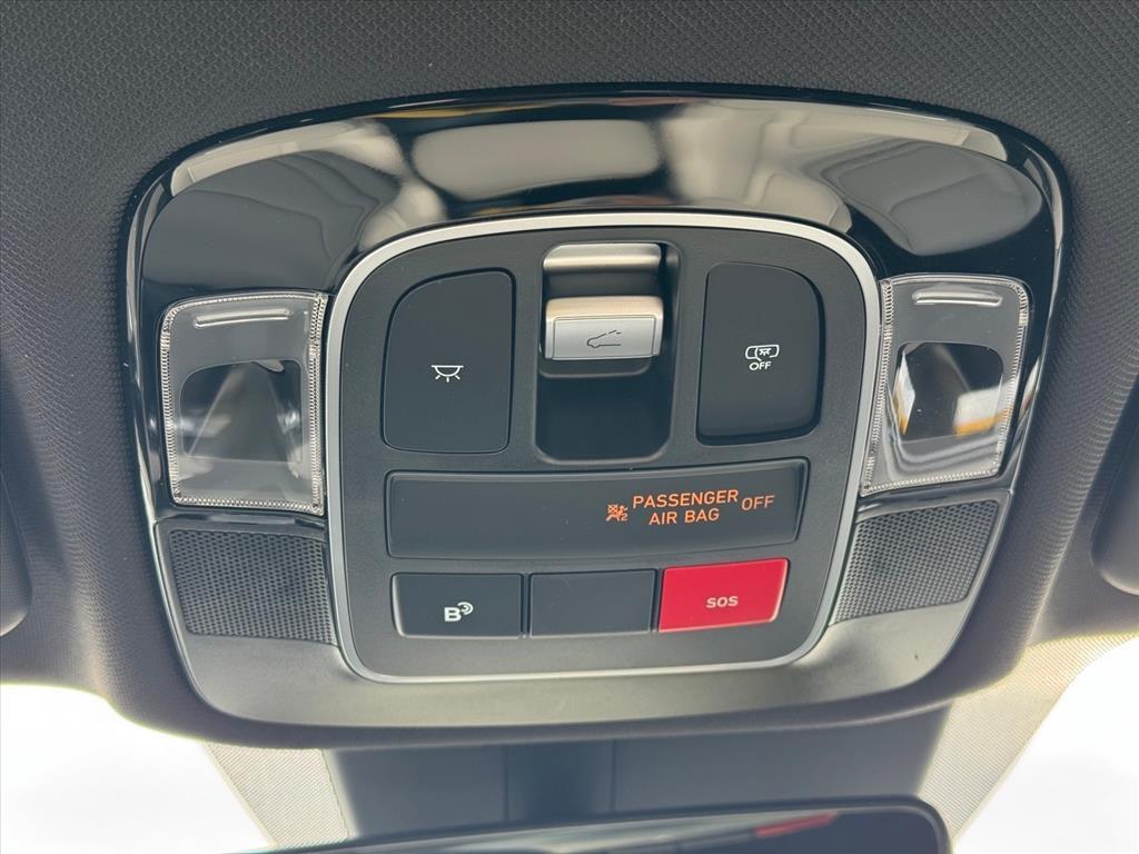 new 2026 Hyundai TUCSON Hybrid car, priced at $42,870