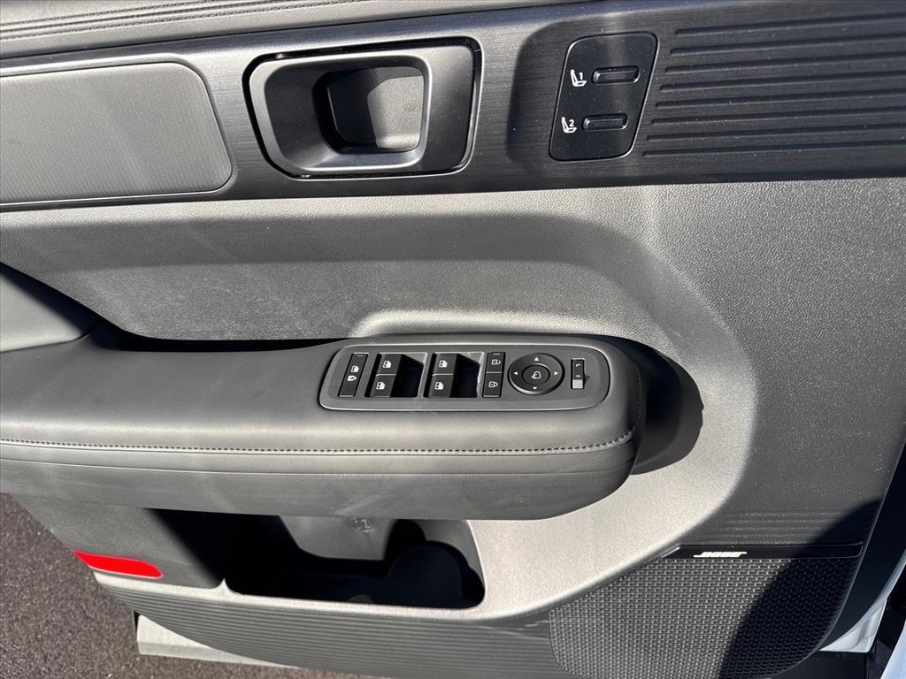 new 2026 Hyundai SANTA FE HEV car, priced at $51,525