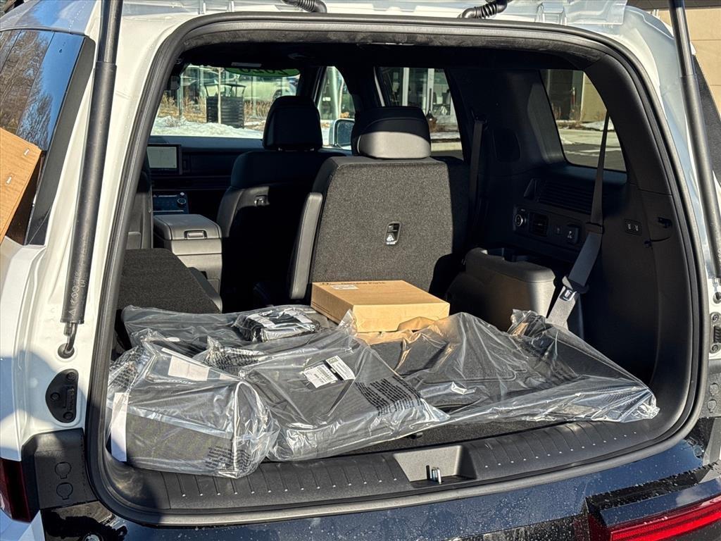 new 2026 Hyundai SANTA FE HEV car, priced at $51,485