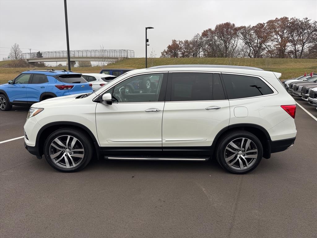 used 2017 Honda Pilot car, priced at $14,619