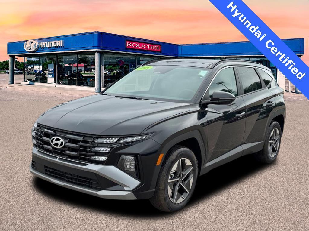 used 2025 Hyundai TUCSON Hybrid car, priced at $31,749