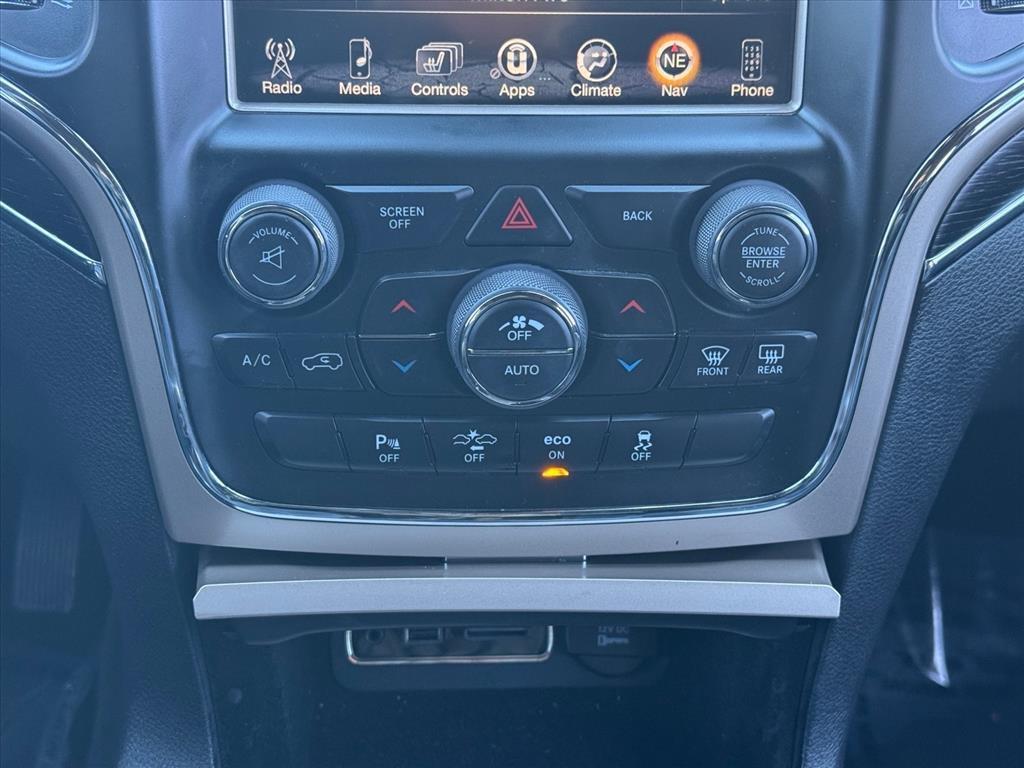 used 2015 Jeep Grand Cherokee car, priced at $18,589