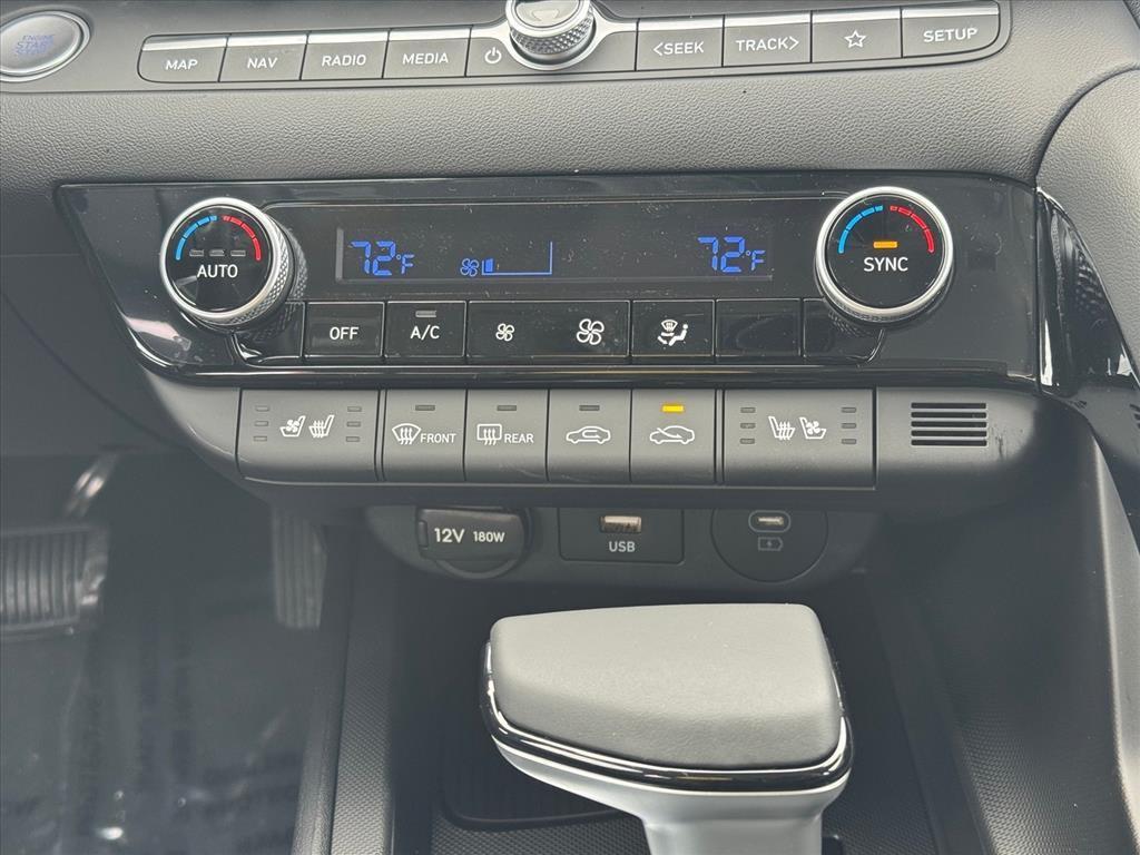 new 2026 Hyundai ELANTRA HEV car, priced at $30,685