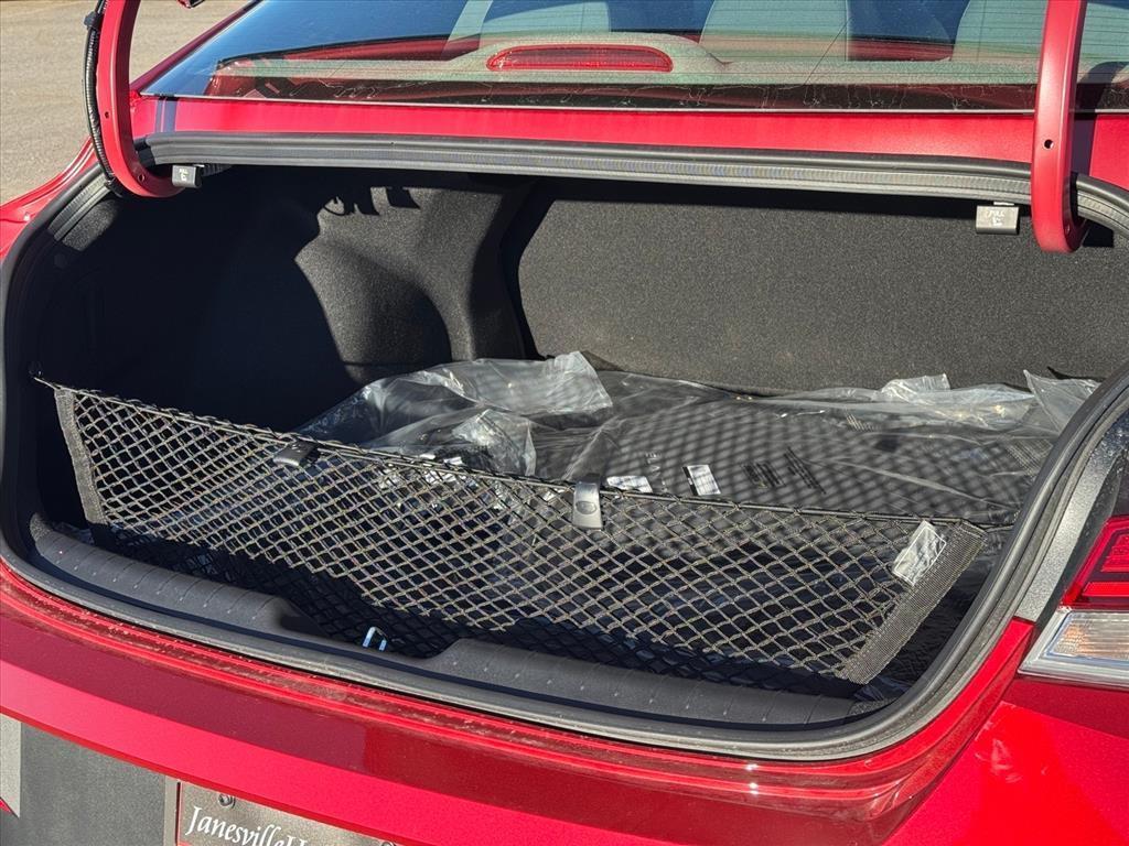 new 2026 Hyundai ELANTRA HEV car, priced at $26,555