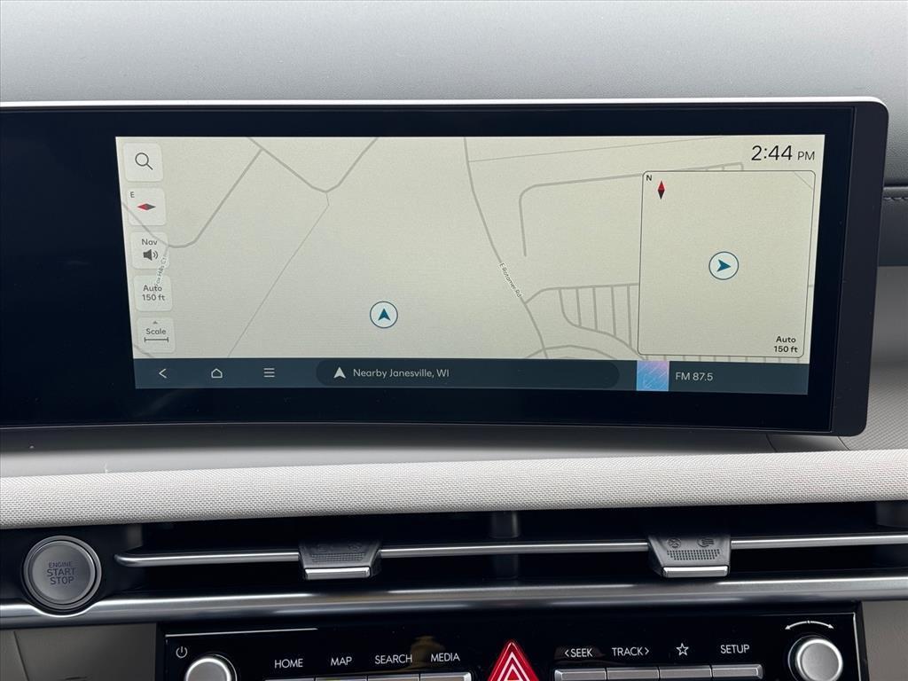 new 2026 Hyundai TUCSON Hybrid car, priced at $42,370