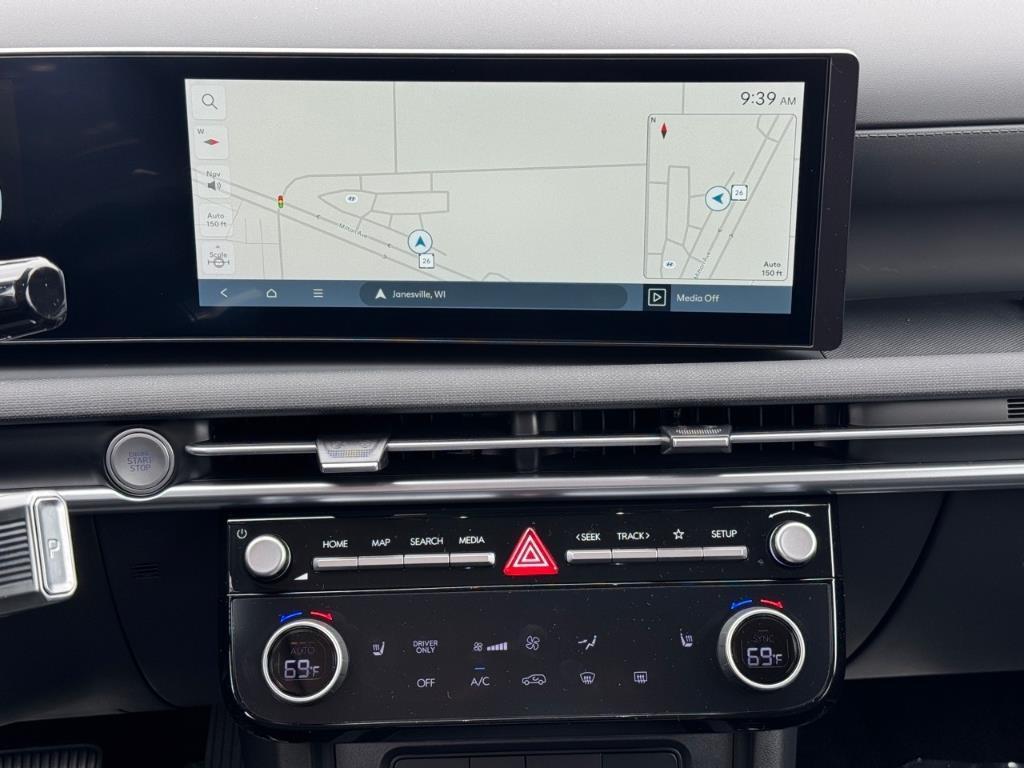 used 2025 Hyundai TUCSON Hybrid car, priced at $31,999