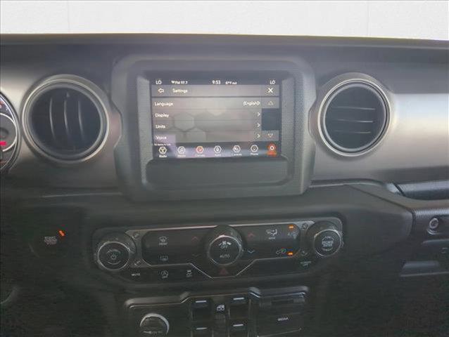 used 2021 Jeep Wrangler Unlimited car, priced at $26,323