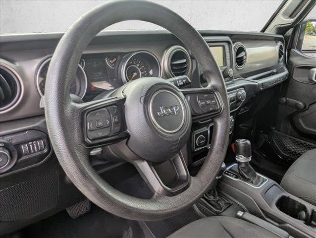 used 2020 Jeep Wrangler Unlimited car, priced at $20,301