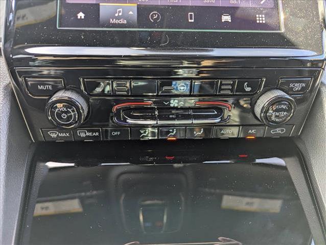 new 2025 Jeep Grand Cherokee car, priced at $36,550